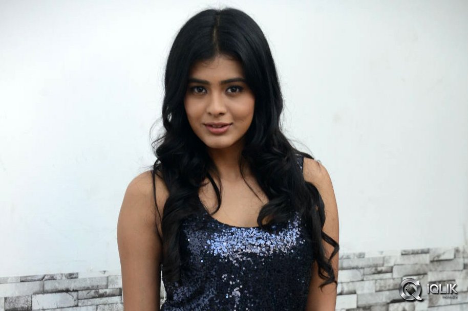 Hebah-Patel-at-Kumari-21-F-Movie-First-Look-Launch